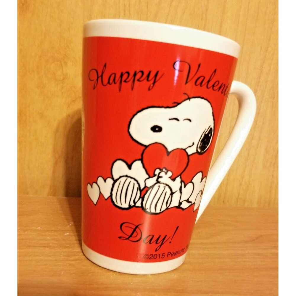 Snoopy Peanuts Coffee Mug HAPPY VALENTINE'S DAY Red Cup Comic Strip 10 oz